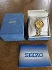 VINTAGE SEIKO PRESIDENT 7N43-8111 TWO-TONE QUARTZ DAY/DATE 35MM MEN'S WATCH