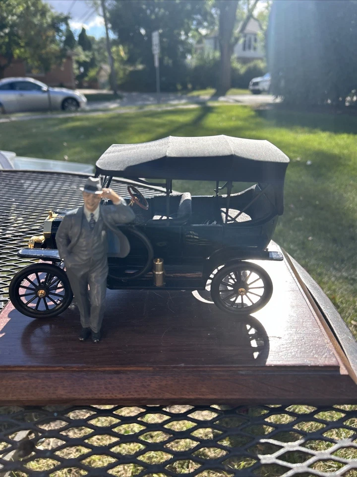 Vintage Franklin Mint - THe 1913 Ford Model T 1:24 Scale Cool Display As Is - Image 3 of 4