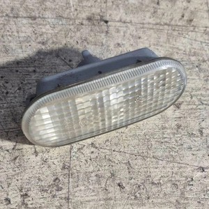 VW PASSAT B5 3B2 Kotflügelblinker vorne links 1J5949117 1.90 Diesel 31512709