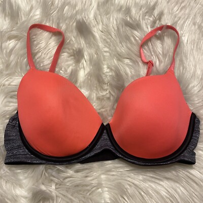 Victorias Secret PINK Bra 34C Wear Everywhere Lightly Lined Underwire Back Close