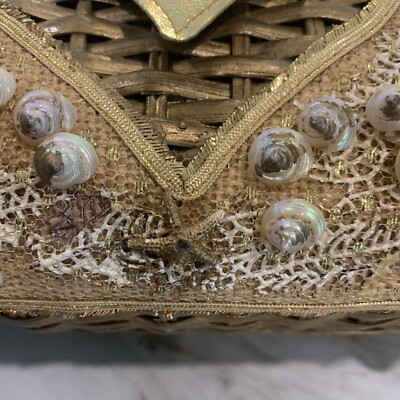 WICKER SEASHELL HANDBAG Styled by Straw World Hialeah