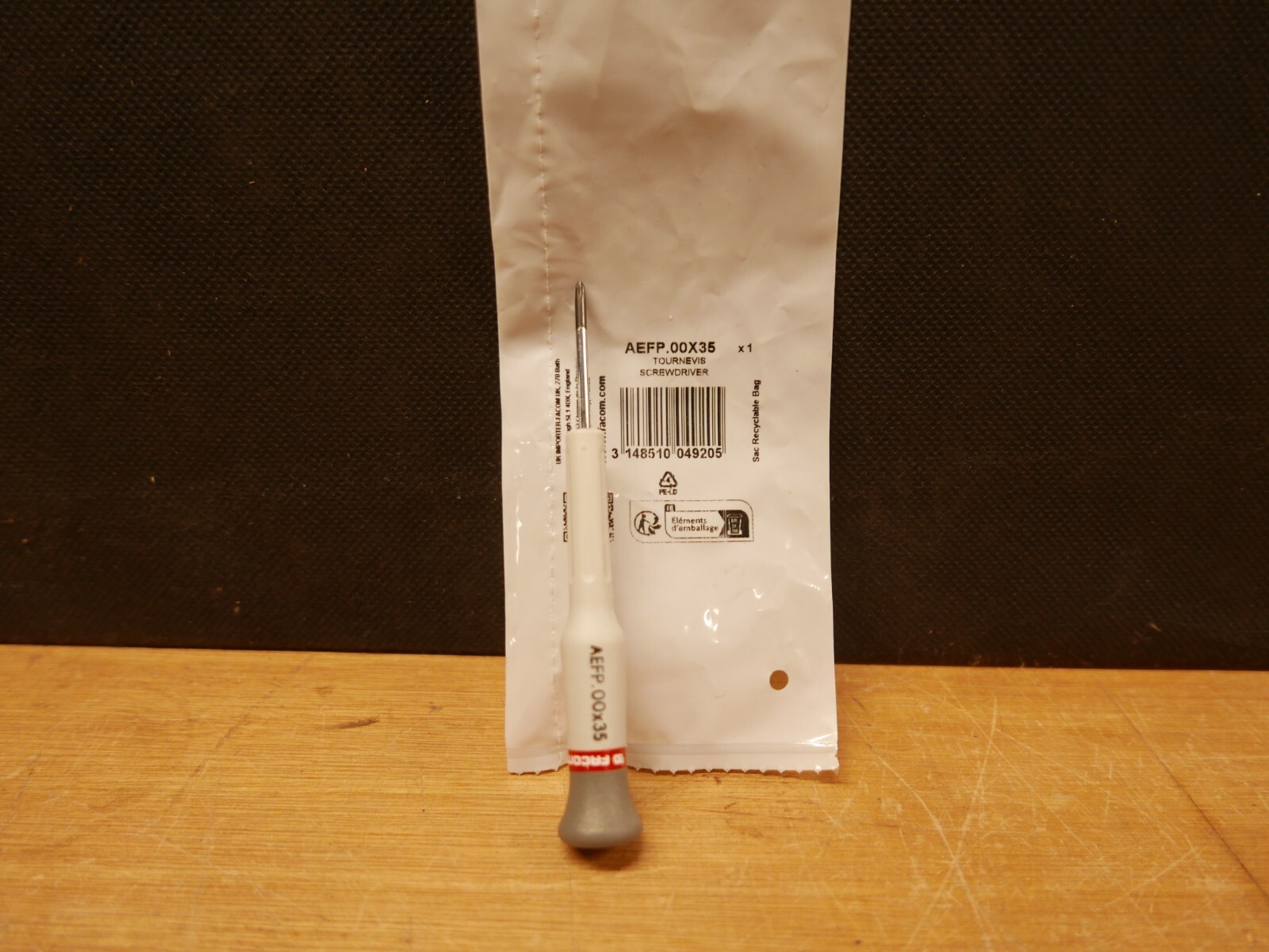 FACOM aefp.00x35  phillips 00 x 35mm microtech precision screwdriver
