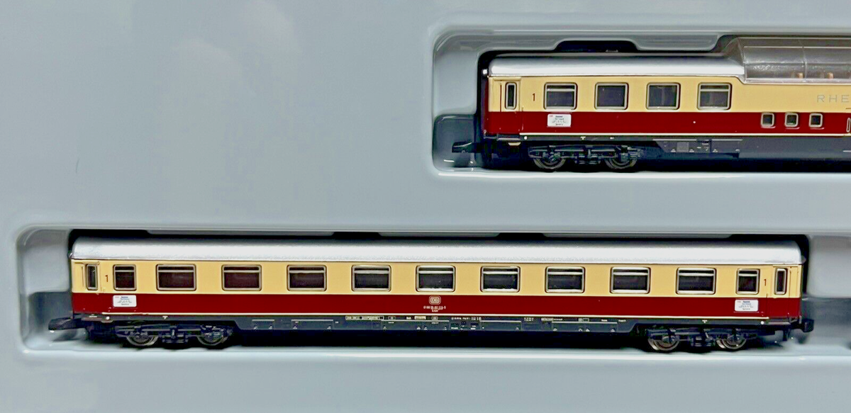 MARKLIN Z MINI CLUB 87285 3-CAR SET RHEINGOLD EXPRESS DOME