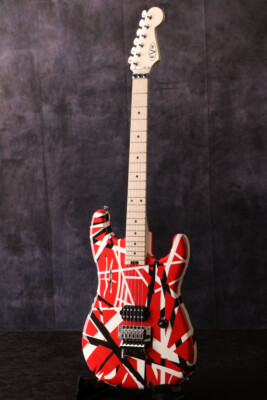美品！EVH Striped Red with Black Stripes Amazon.com: EVH Striped Series - Red with Black Stripes