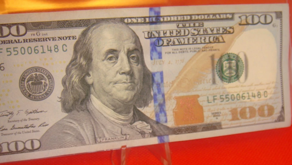 USA 2009 A SERIES 100 ONE HUNDRED DOLLAR Federal Reserve Note 100 DOLLAR NOTE . - Image 3 of 4