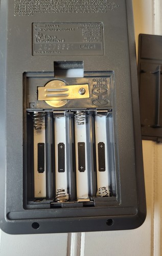 Texas Instruments TI-83 Plus TI-82 Graphing Calculator w/ Slide Cover FOR PARTS - Picture 9 of 10