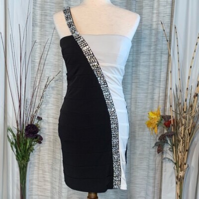 xoxo one shoulder dress XOXO One shoulder lace design dress