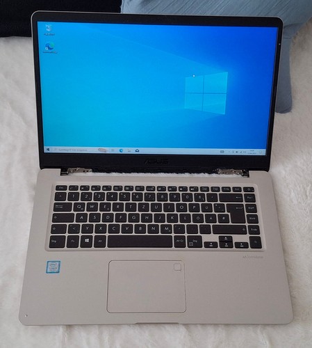 ASUS VivoBook S15 - i5-8250U - 15.6" HD - 256 GB M.2 SSD - 8GB RAM - Win 10 - DE - Bild 2 von 24
