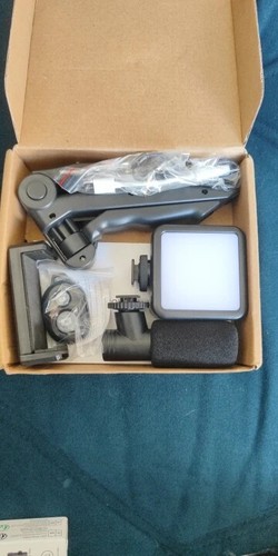 Kit Smartphone Vlogging for iPhone/Android w/ Light+Microphone+Tripod+Holder - Picture 9 of 12