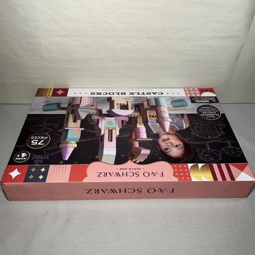 FAO Schwarz CASTLE BLOCKS 75 Piece Solid Wood Blocks - Picture 3 of 7