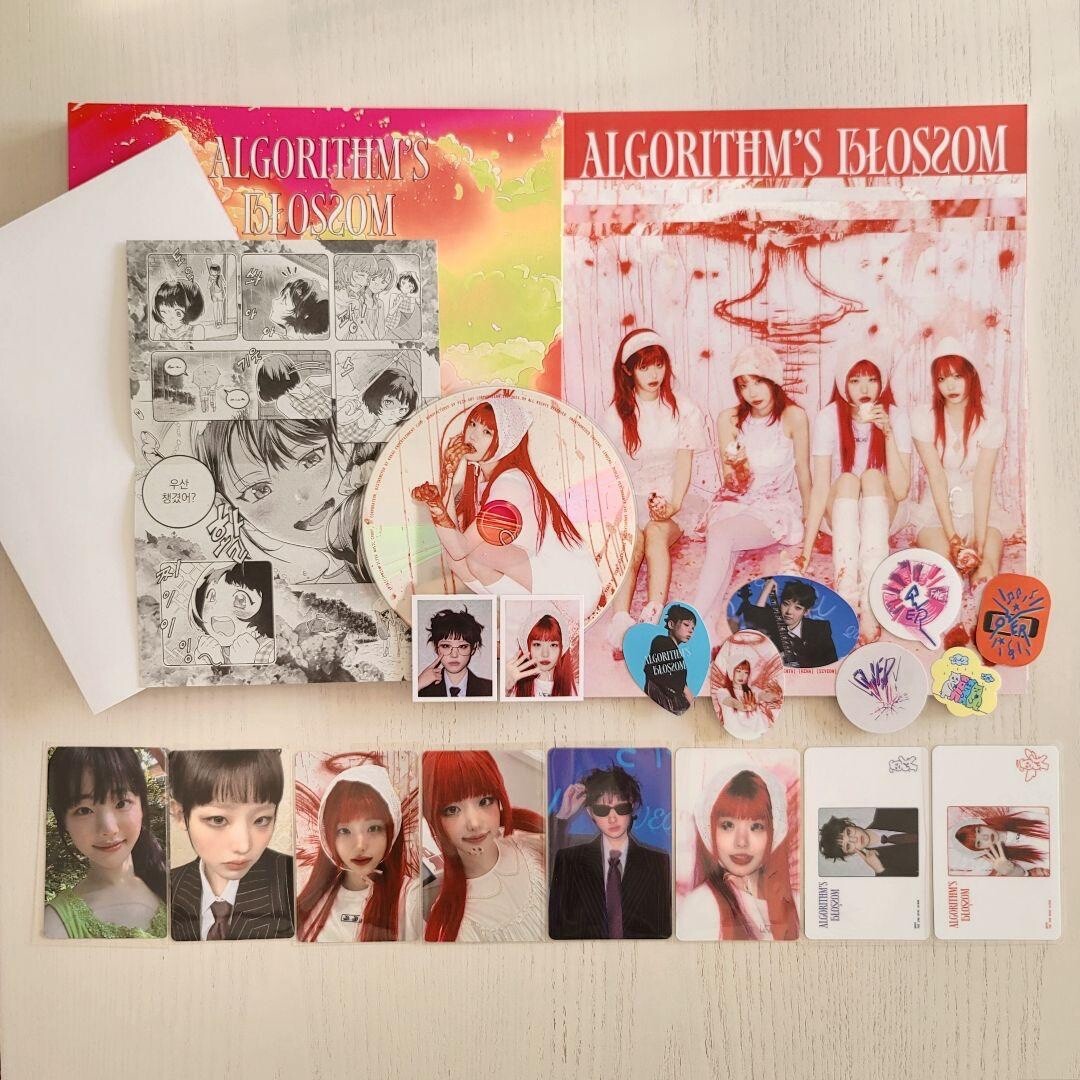 qwer 2nd Mini Album Algorithm's Blossom Blossom ver. + Hina