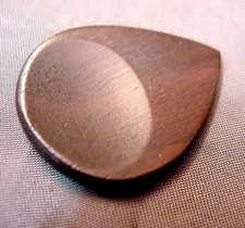 EXOTIC WOOD GUITAR PICK - ROSEWOOD - TEARDROP WITH CARVED OUT GRIP