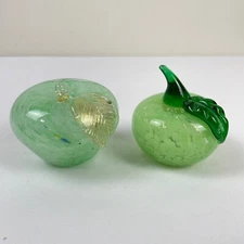 Blown Glass Decorative Fruit Lot of 2 Apples Murano Style Paperweight