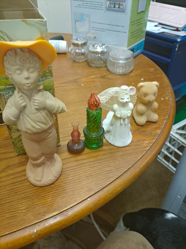 Vintage Lot Of Avon Perfume Bottles