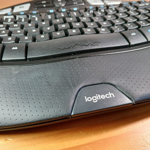 Logitech Wireless Comfort Wave K350 Tastatur ergonomisch - ohne USB Dongle - Bild 4 von 11