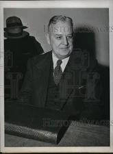 1946 Press Photo JE Wilson Superintendent of Swift & Comp Largest Meat Packer