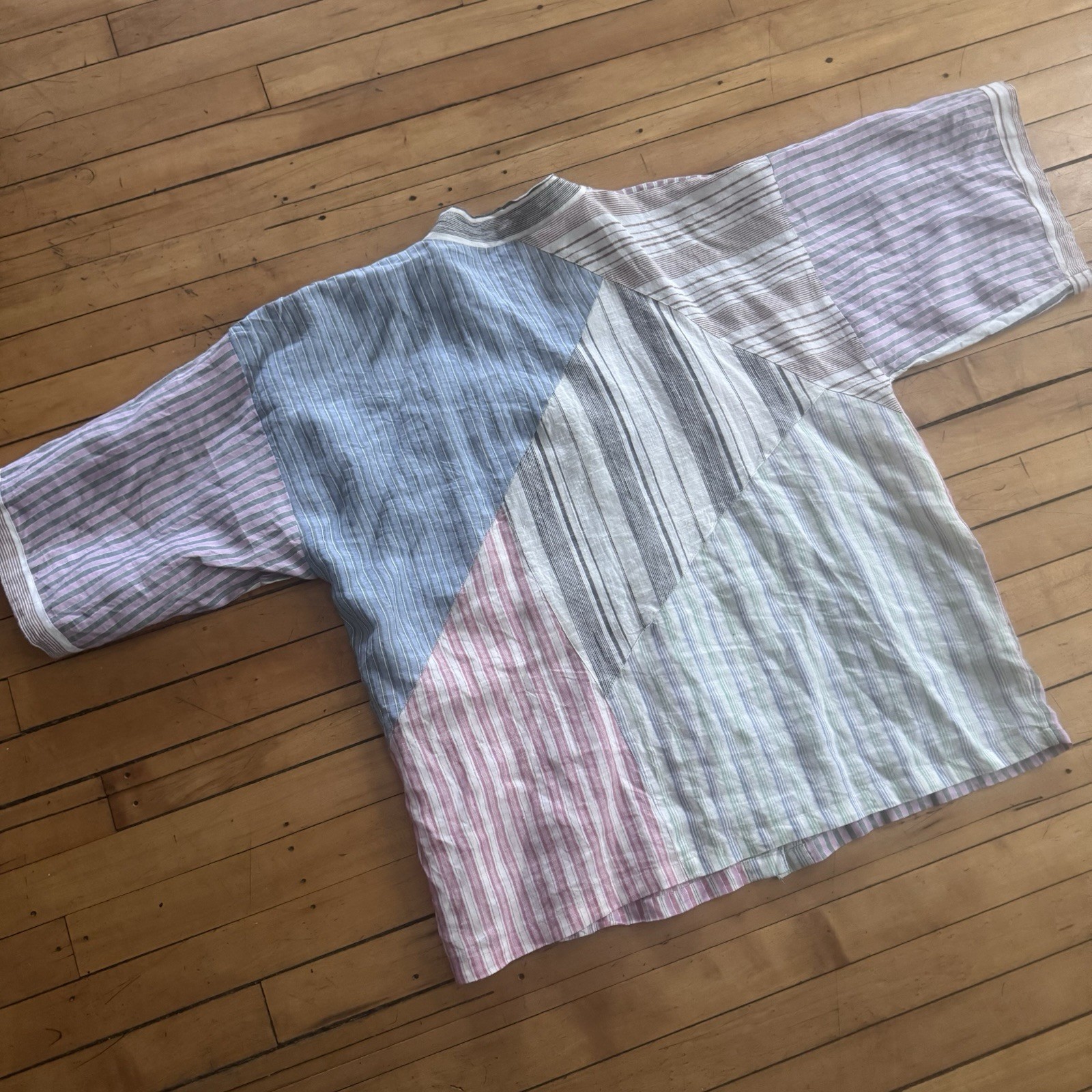 Sacred Threads Womens Boho Patchwork Short Shelve… - image 7