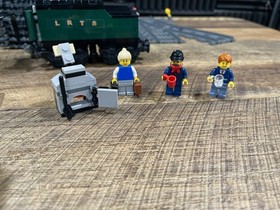 LEGO Advanced Models: Emerald Night (10194)