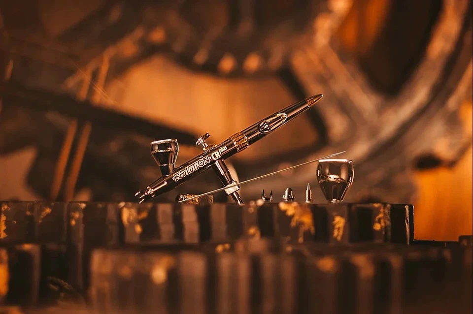 Pistola de aerógrafo Harder & Steenbeck 121232 Evolution 2024 Cr-Plus Solo 0 1/32 pulgadas Foto 4 de 4