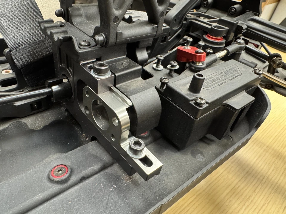 Cor00165 Roller 1/8 Dementor XP 4WD SWheelbase Monster Truck - Image 4 of 4