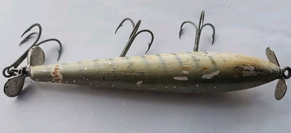 VINTAGE SMITHWICK WOODEN DEVIL'S HORSE FISHING LURE Very Rare Color Tackle  Cast | eBay