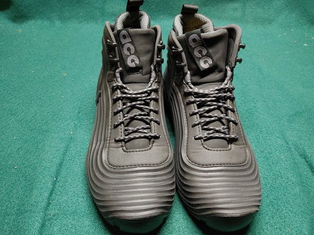 lunardome 1 sneakerboot