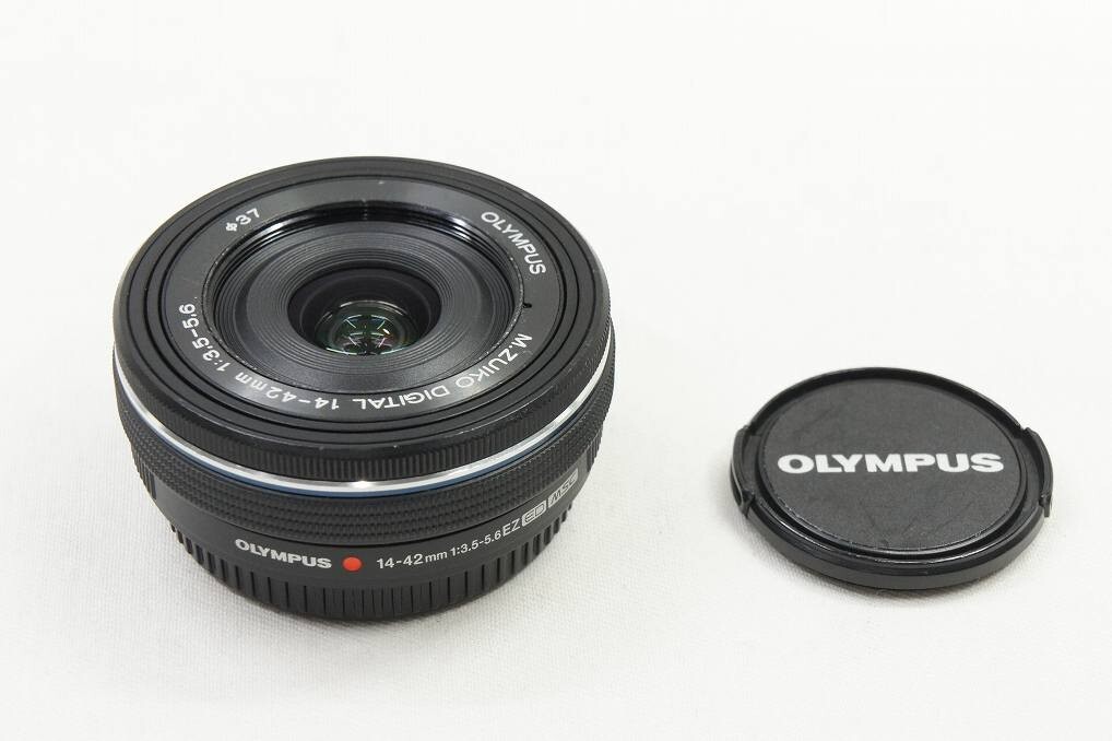 OLYMPUS M.ZUIKO DIGITAL ED 14-42mm F3.5-5.6 EZ Black Lens