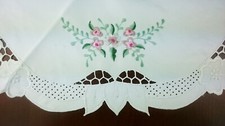 Round Embroidered Handmade Rosebud Flower Tablecloth Polyester Fabric Cover