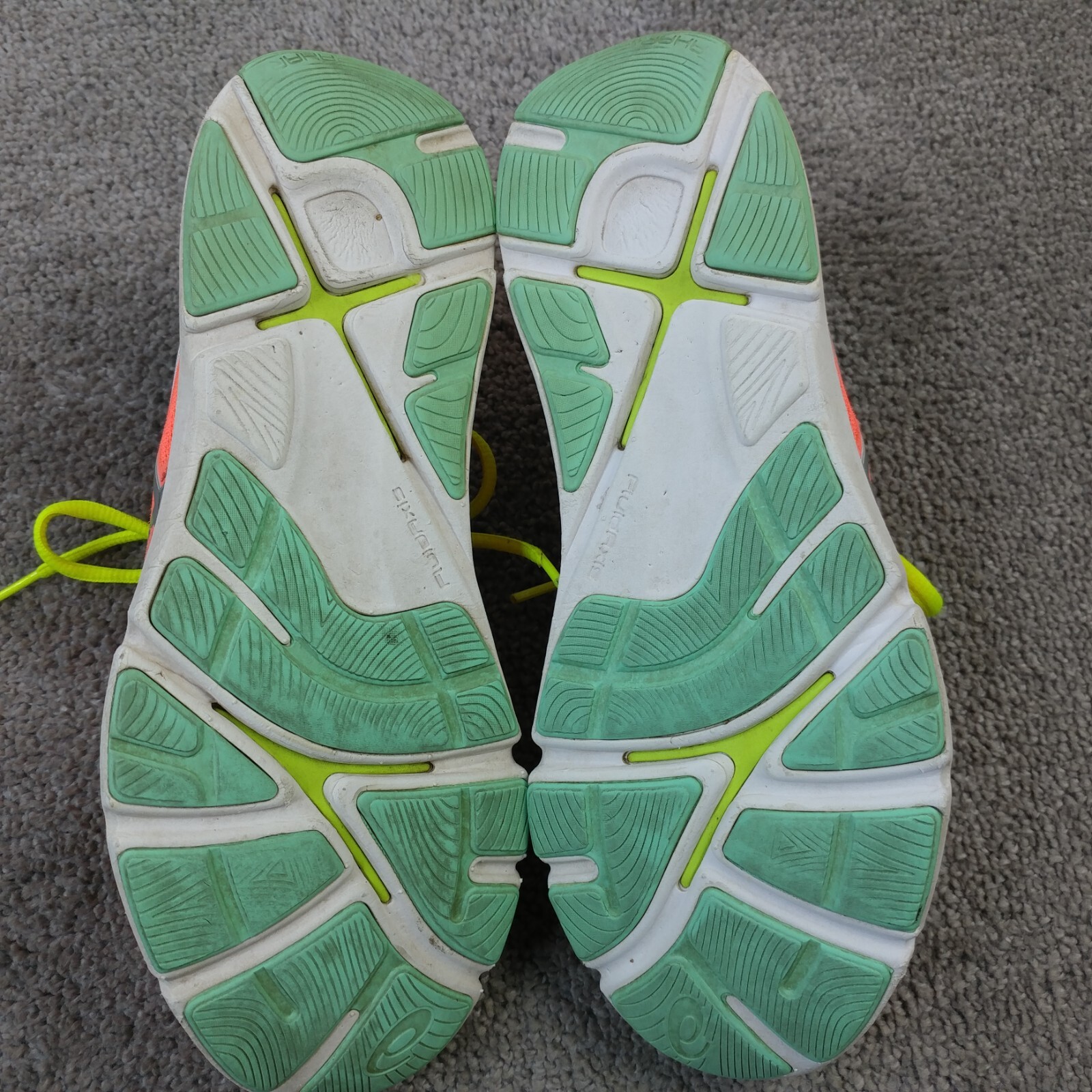 Asics 33 FA Womens Size 8.5 Running Shoes Low Top Sneakers Coral Orange Lace Up thumbnail 2