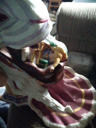 Vintage Lenox Pere Noel Figurine International Santa Collection - Picture 8 of 11