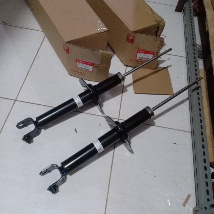 2013-2018 Genuine Thailand Honda Accord Rear Shock Absorbers 52611