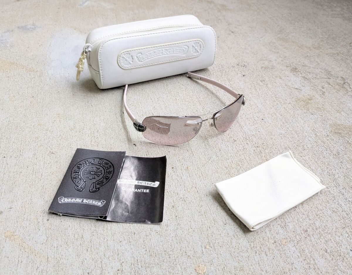 CHROME HEARTS Classic Oval Sunglasses Pink Leather Aviator CHROME HEARTS Classic Oval Sunglasses Pink Leather Aviator