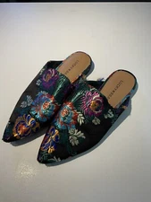 Lucky Brand Blythh Mule Size 7. scuffed toes refer to pictures