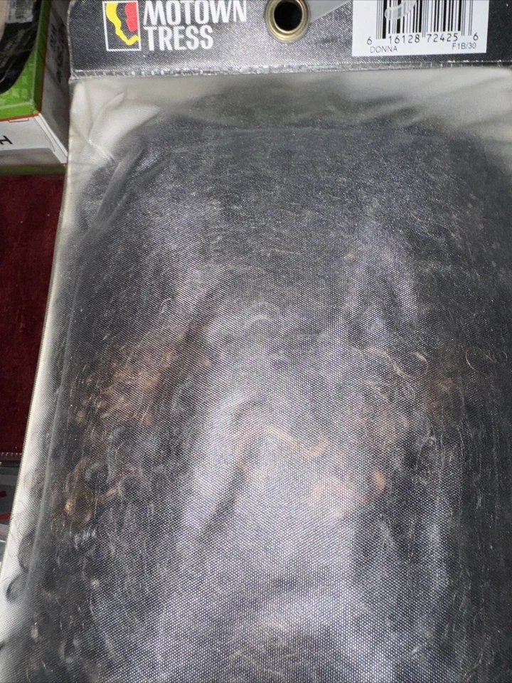 Motown Tress 100% Human Hair Curly Wig/Weave - Gently Used - Image 3 of 3