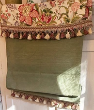 4 Vintage Roman Shades - Green Cotton Ottoman w/ Floral Top Tassel Trims ZZ652