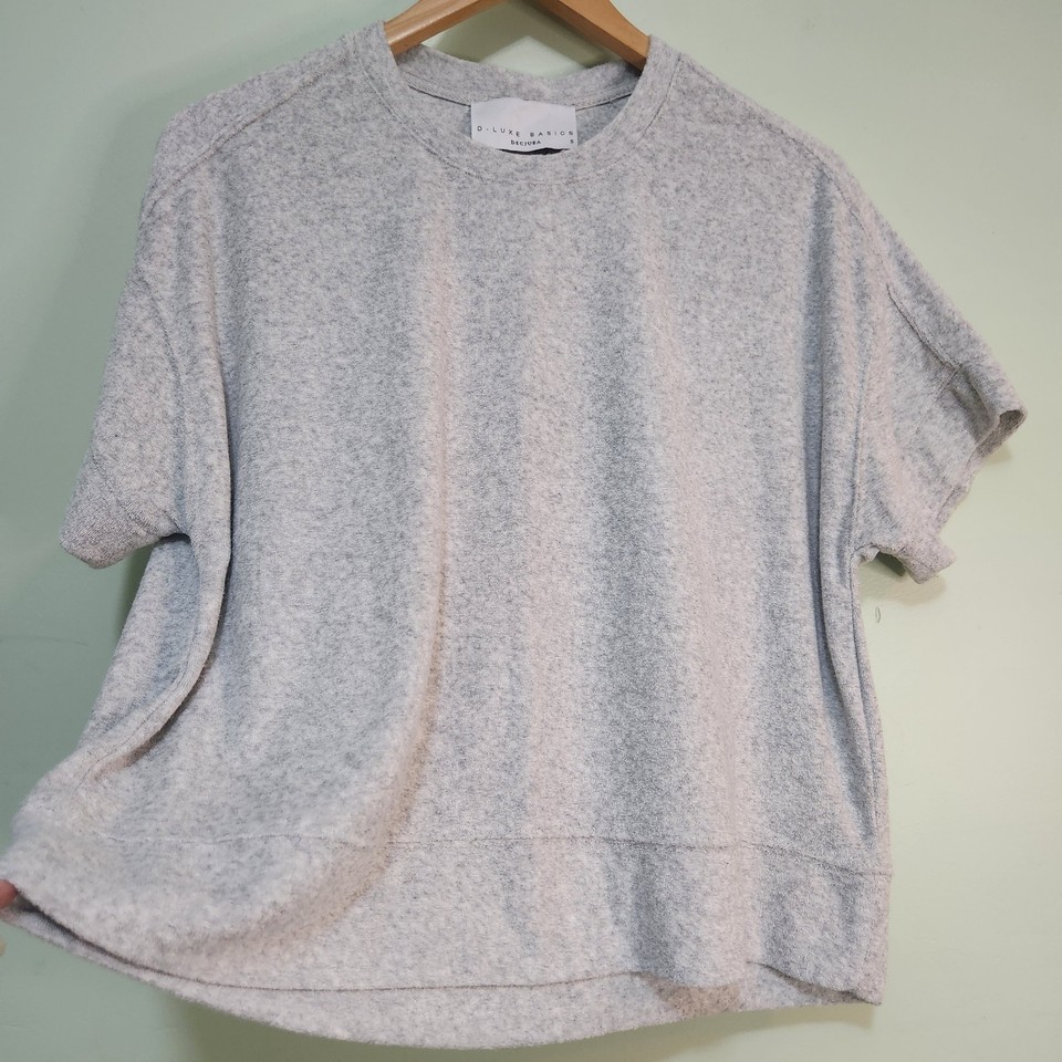 Decjuba D LUXE Grey Oversized Tee Sz XS Minimalist Boxy Soft Luxe Casual Top 