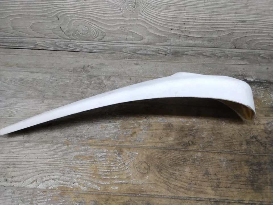 Tapa de tanque de gasolina Harley Davidson Touring personalizada fibra de vidrio sin pintar Foto 3 de 4