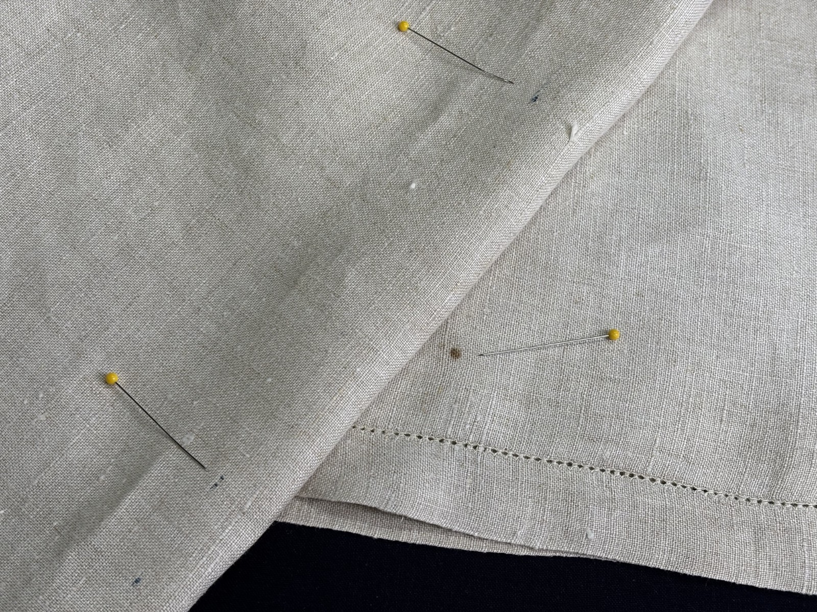 Vtg Antique 54" Long Natural Linen Table Runner 3" Wide Hand Tatted Lace Trim