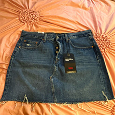 Levi's High-Rise Deconstructed Blue Denim Mini Skirt Women s W33 Button Pockets