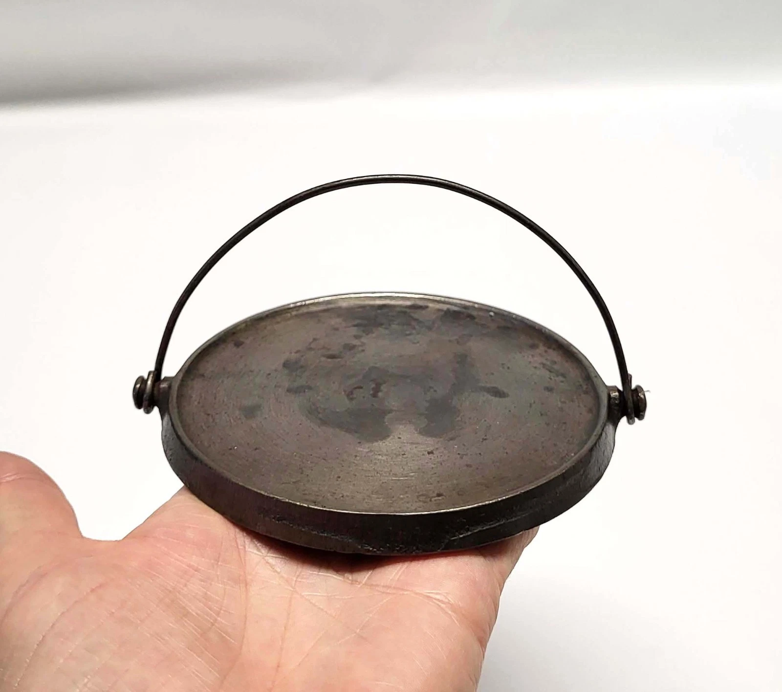 Wagner Ware -0- Salesman Sample Griddle Toy 5"
Opens in a new window or tab