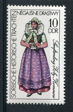 ALLEMAGNE DDR 1977 timbre 1886, COSTUME des SORABES, de SEFTEMBERG, neuf**