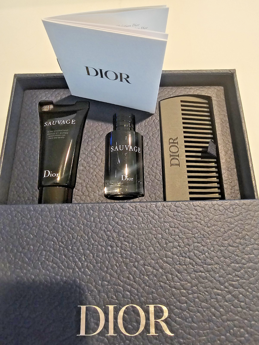 DIOR 3pc SAUVAGE Mini Travel Eau de Toilette Moisturizer Comb Dior