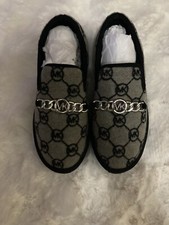 Michael Kors Noa Slipper Size 8 Black And Grey