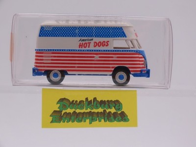 Brekina 32602 VW Bus Bulli T1 American Hot Dogs weiß blau in OVP 1:87 193221