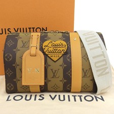 Bolso de Hombro LOUIS VUITTON NIGO City Keepall M45963 Monograma PVC Unisex #TYB480
