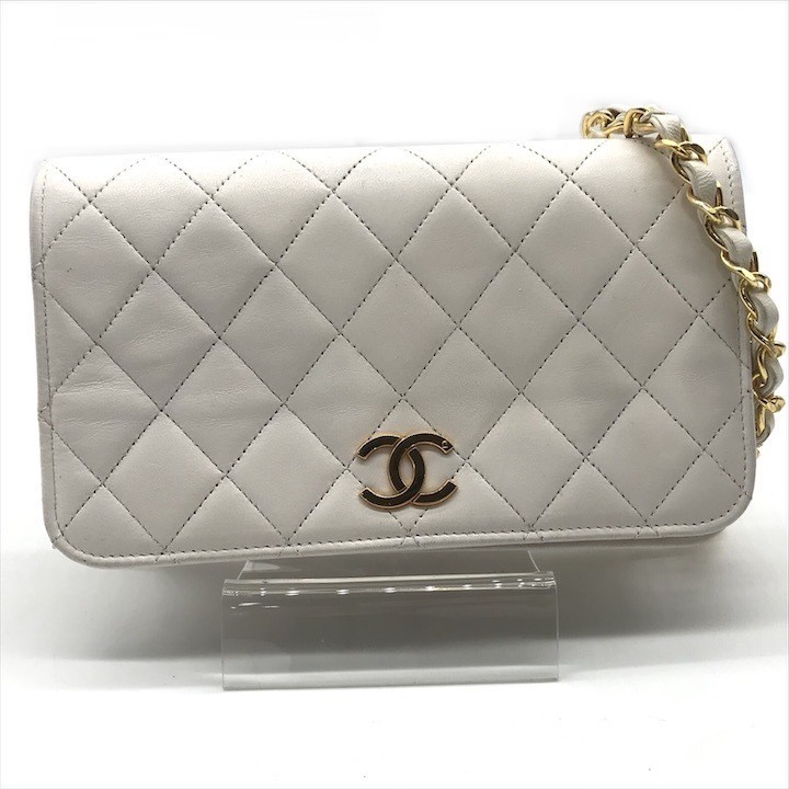 CHANEL Coco Mark Mini Matelass Lambskin Push Lock Chain Shoulder Bag in Good Condition
