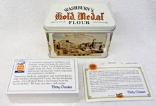 NEW  Vintage Washburn's GOLD MEDAL Flour RECIPE BOX Tin FARMHOUSE w/ NEW CARDS