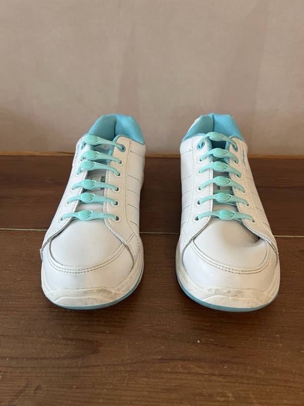 KR Strikeforce Satin Women's Bowling Shoes White & Aqua Size 6