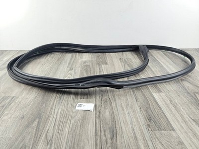 Subaru Outback 2009-2014 Front Right Door Window Weatherstirp Seal Rubber