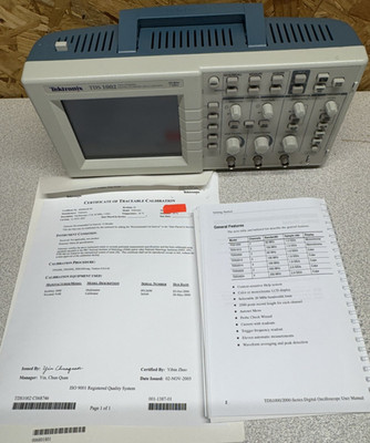 Tektronix TDS 1002 2 CH 60MHz 1GS/s Digital Storage Oscilloscope - Tested w/Manu